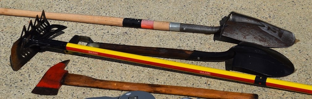 Milenco rear view diagram axes,_shovels