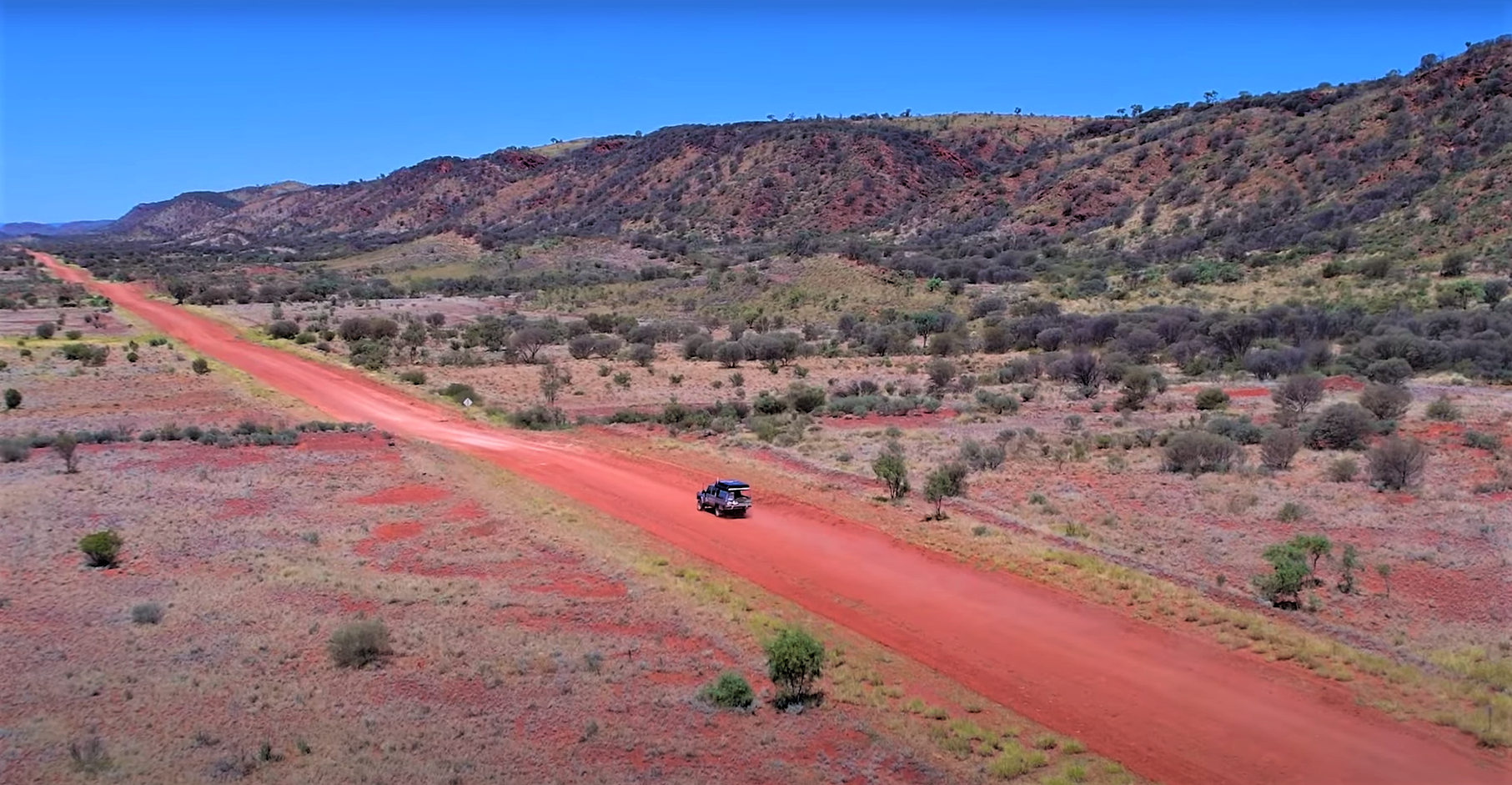 Simpson_Desert_Crossing_-_All_Four_x_4_Spares All_Four_x_4_crossing_Simpson_Desert